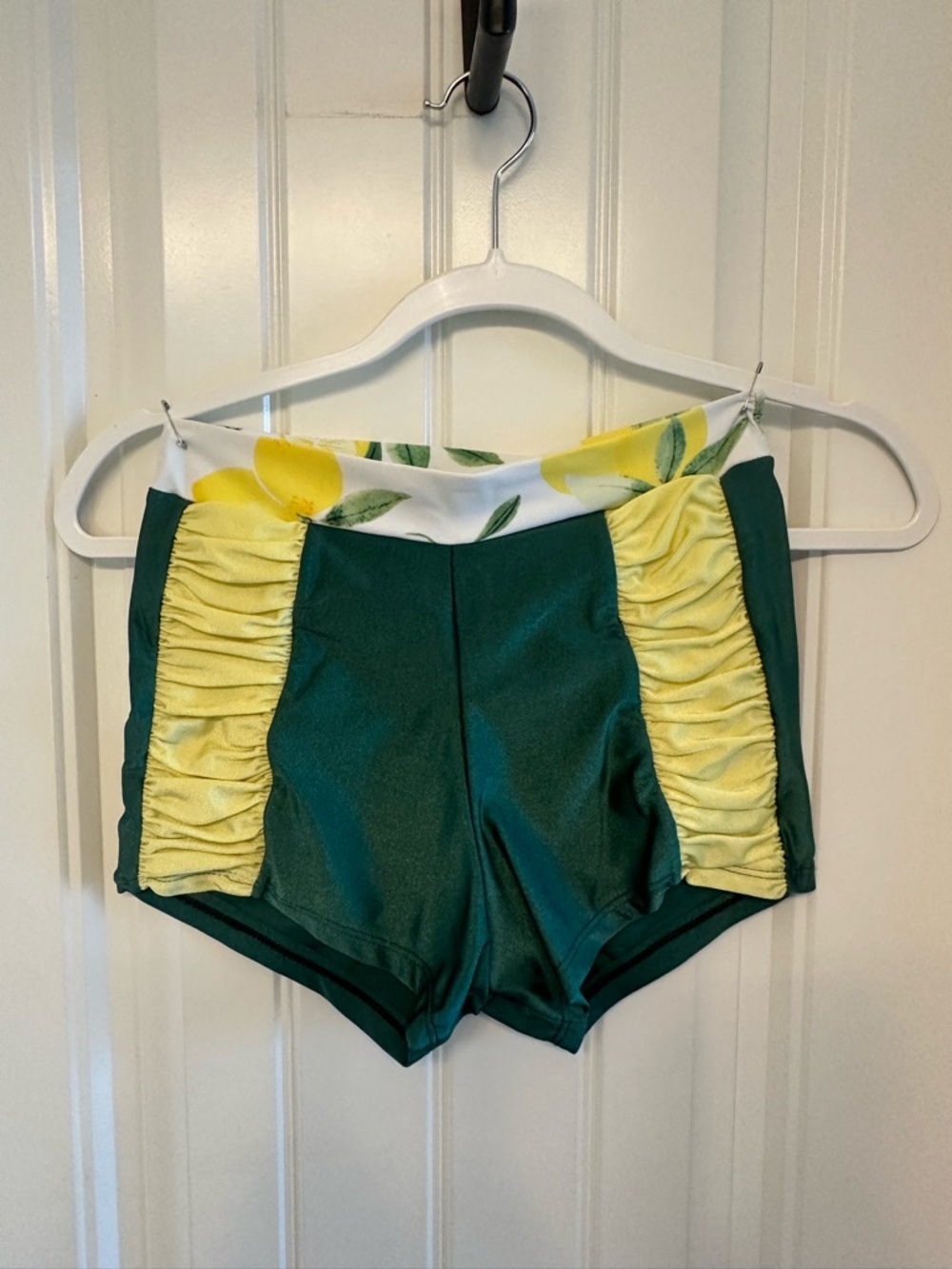 High-Waist Green and Yellow Ruched Women’s Shorts with Lemon Waist Trim